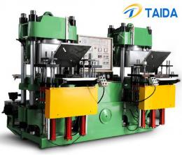 Rubber Vulcanizing Machine